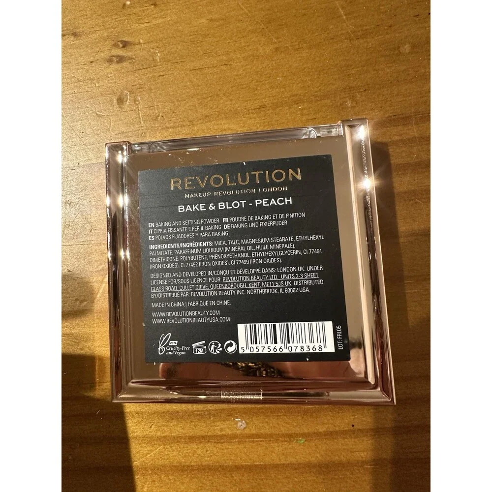 Makeup Revolution Bake & Blot Peach Setting Powder 3Pc Lot New